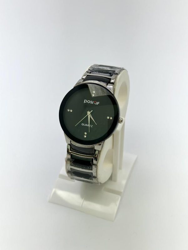 Men's Formal Analogue Watch – Stainless steel strap with quartz movement.