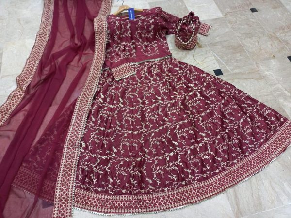 Stunning Embroidered Silk Lehenga - Close-up of Lehenga Flare